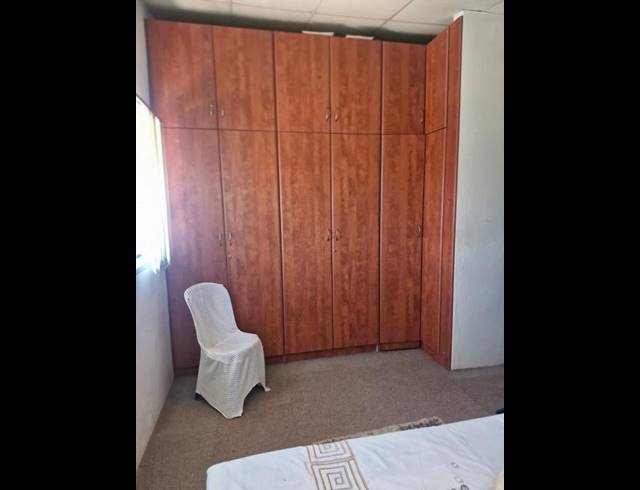 3 BEDROOM HOUSE FOR SALE IN WOODHURST